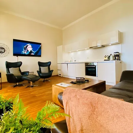 Anna - Carpe Diem Apartment